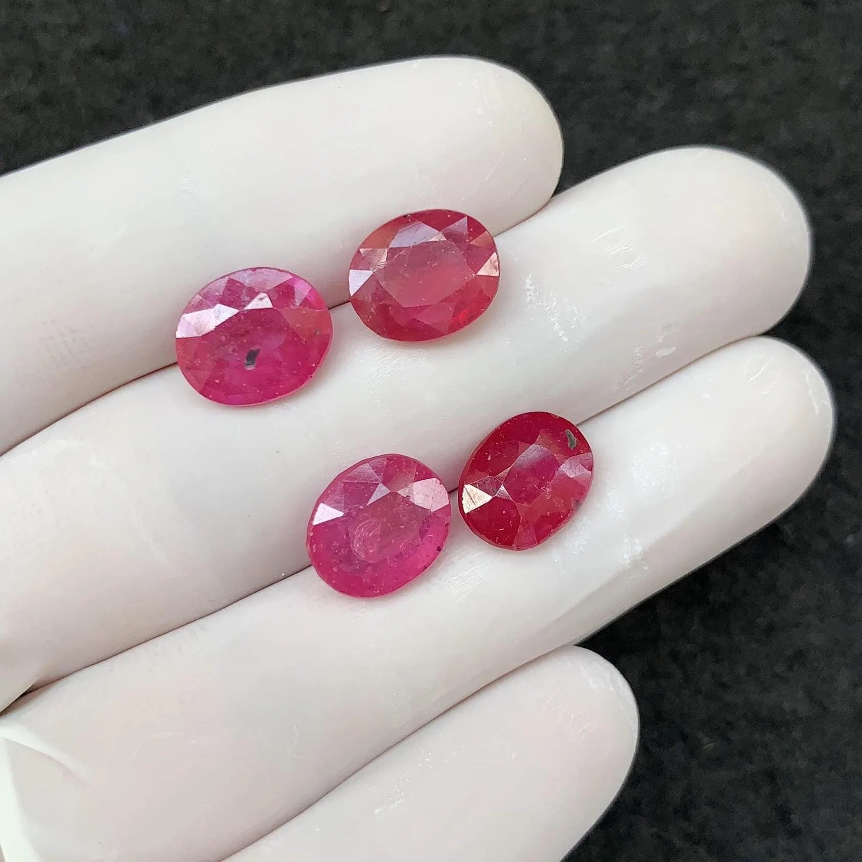 Natural Pink Sapphire Gemstone Pink Sapphire Faceted Cut Oval Shape 11 MM 4 Pcs High Quality Wholesale gems SM24165