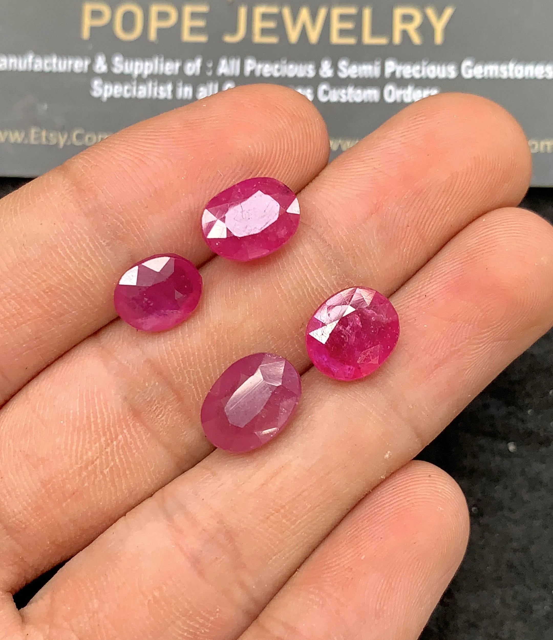 Natural Thailand Pink Sapphire Gemstone Faceted Cut Oval Cuts Loose Gemstones For Jewelry Making Wholesalegems 9-11 MM Size 4 Pcs SM24631