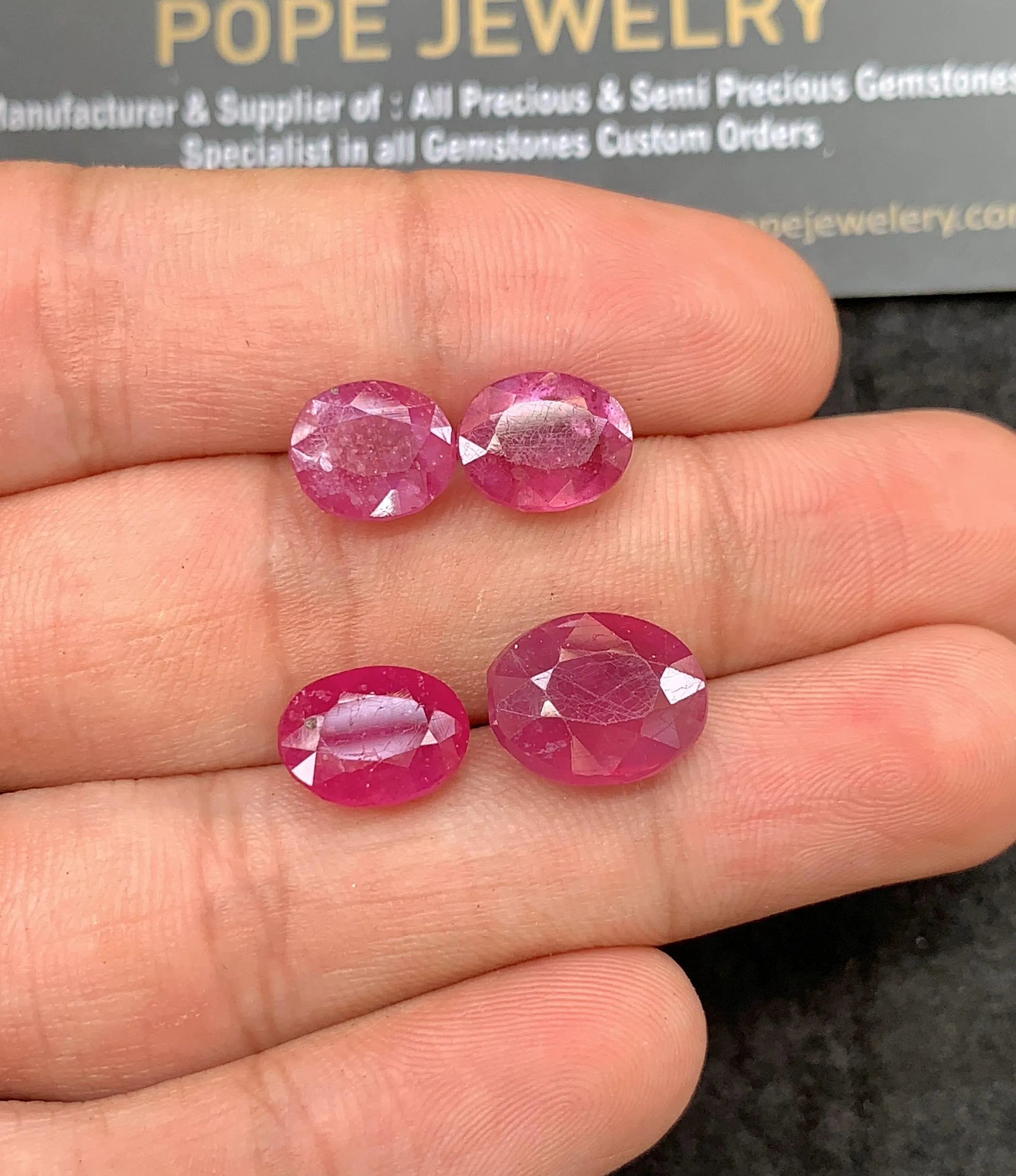 Natural Thailand Pink Sapphire Gemstone Faceted Cut Oval Cuts Loose Gemstones For Jewelry Making Wholesalegems 9-12 MM Size 4 Pcs SM24641