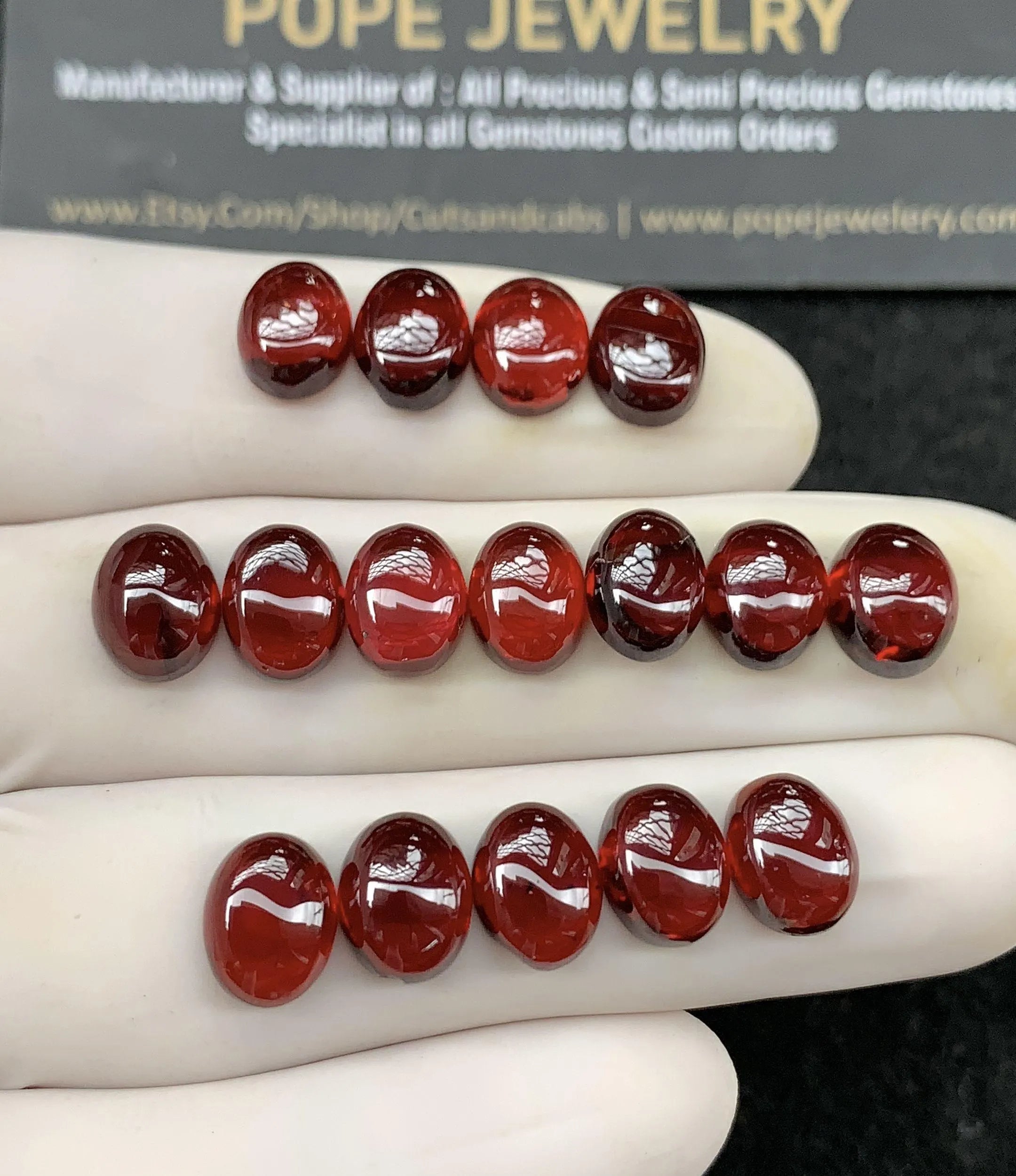 Natural Pyrope Garnet Gemstone Smooth Oval Cabochon High Quality Loose Gemstones For Jewelry Making Wholesalegems 7x9 MM Size 16 Pcs SM24603