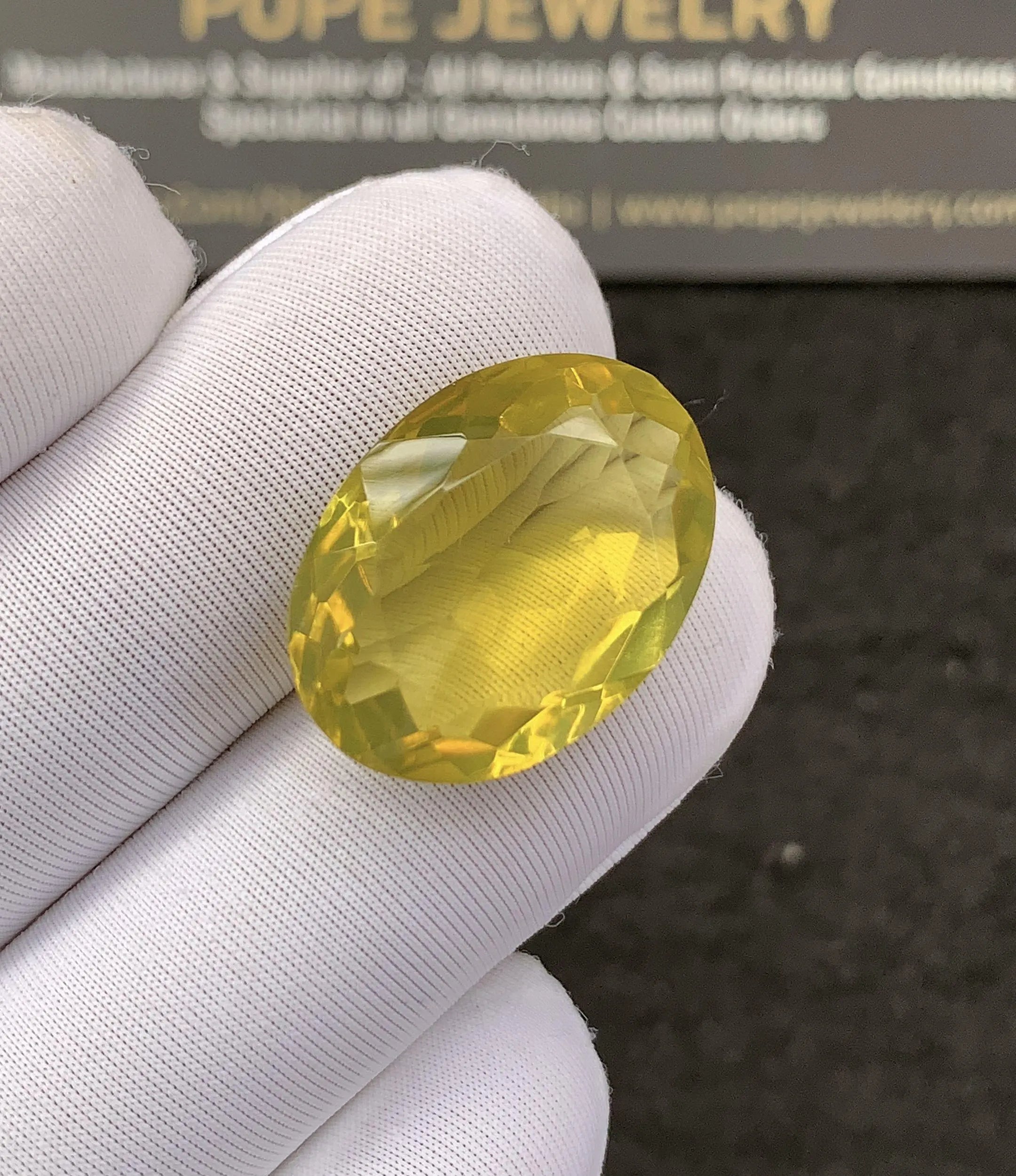 Natural Lemon Quartz Gemstone Faceted Cut Oval Shape Loose Gemstone For Jewelry Making Wholesalegems 21x15x8 MM Size SM25233
