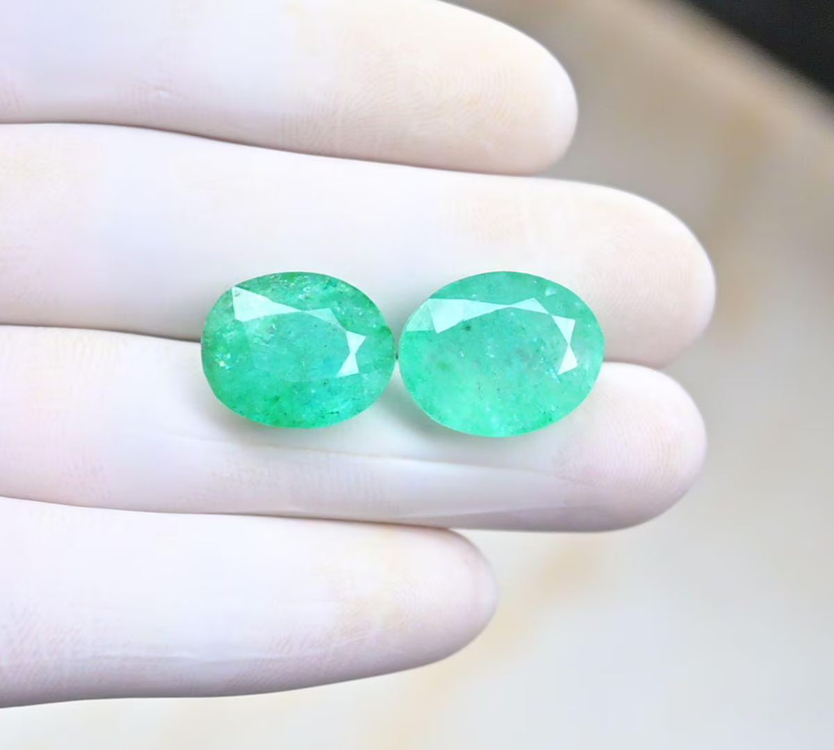 100% Natural Beryl Gemstone Faceted Cut Oval Shape Loose Gemstones For Jewelry Making Wholesalegems 15-17 MM Size 2 Pcs SM25773