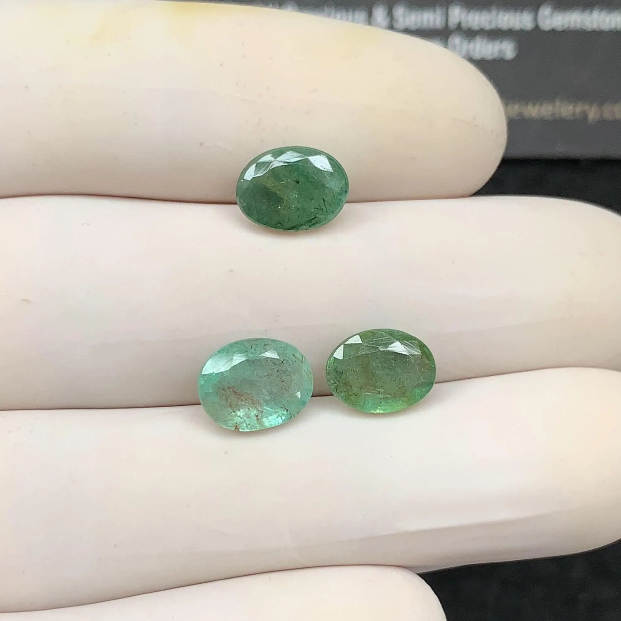 Natural Emerald Gemstone Faceted Cut Oval Shape High Quality Loose Gemstones For Jewelry Making Wholesalegems 8-9 MM Size 3 Pcs SM24765