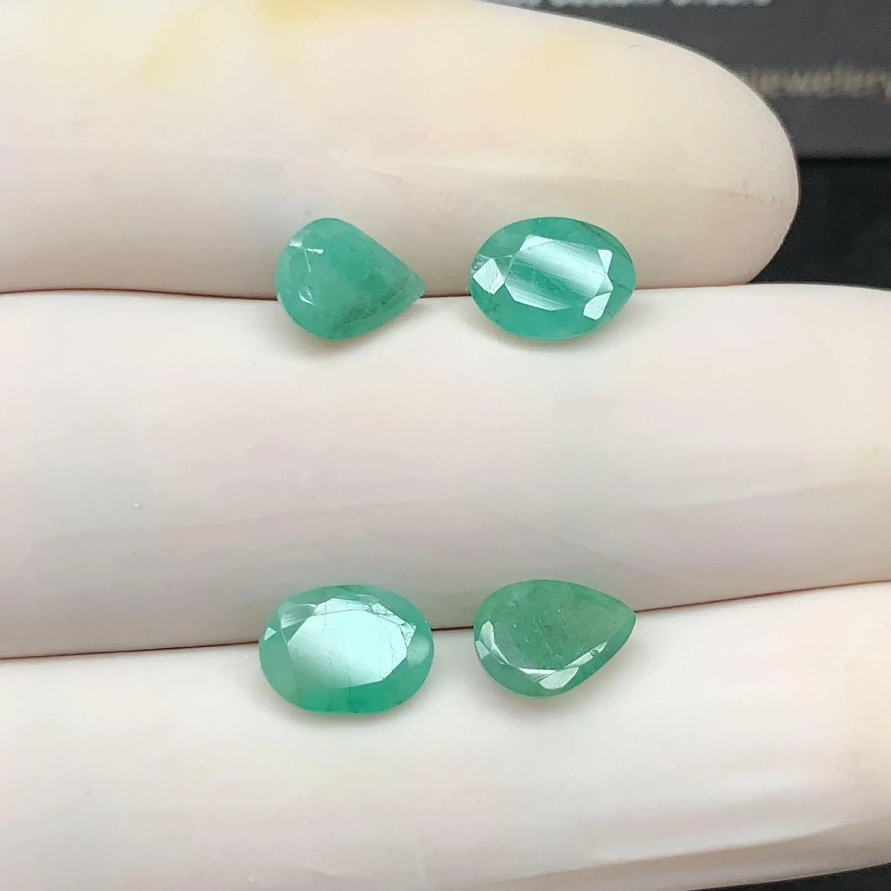 Natural Emerald Gemstone Faceted Cut Mix Shape High Quality Loose Gemstones For Jewelry Making Wholesalegems 7-8 MM Size 4 Pcs SM24763