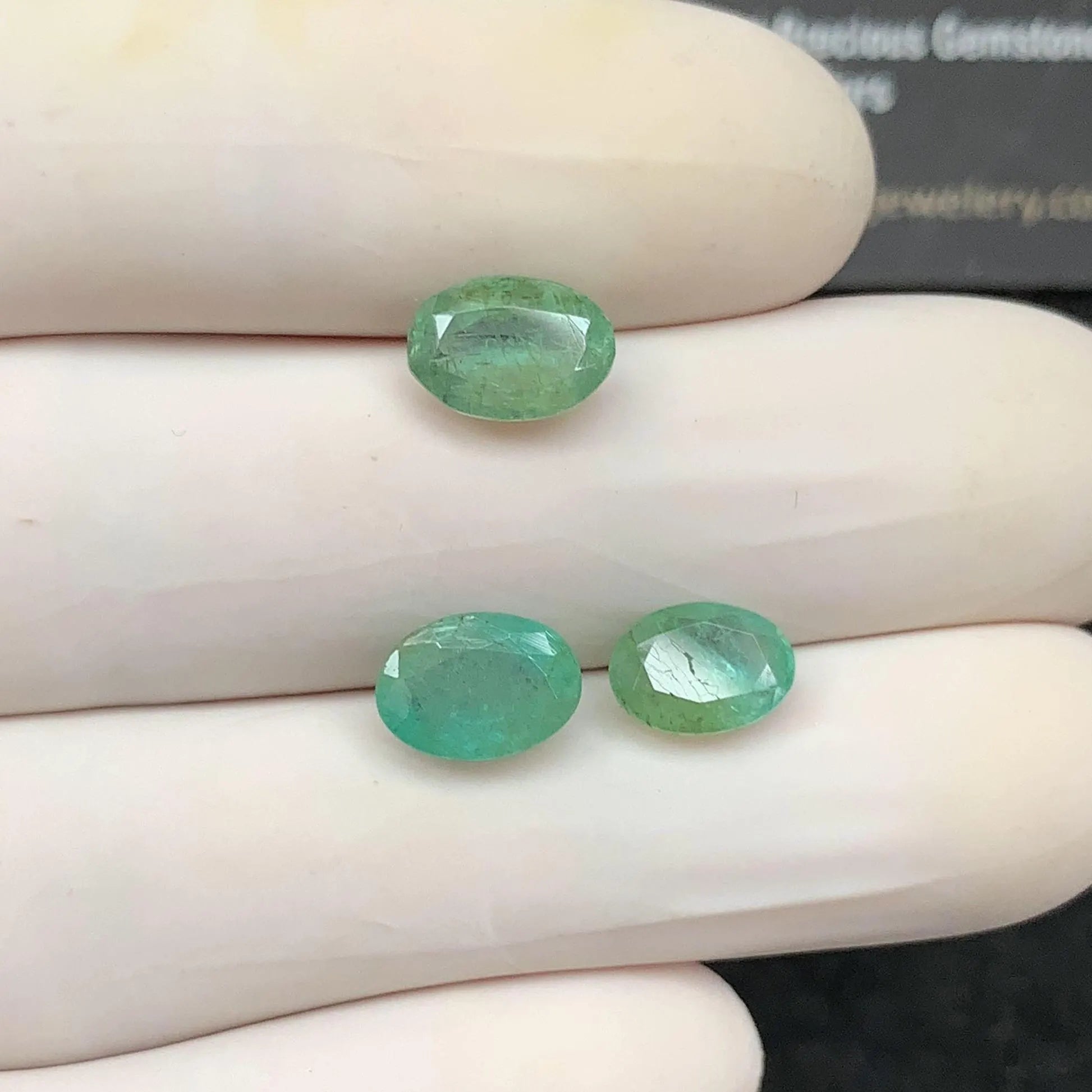 Natural Emerald Gemstone Faceted Cut Oval Shape High Quality Loose Gemstones For Jewelry Making Wholesalegems 9x7 MM Size 3 Pcs SM24766
