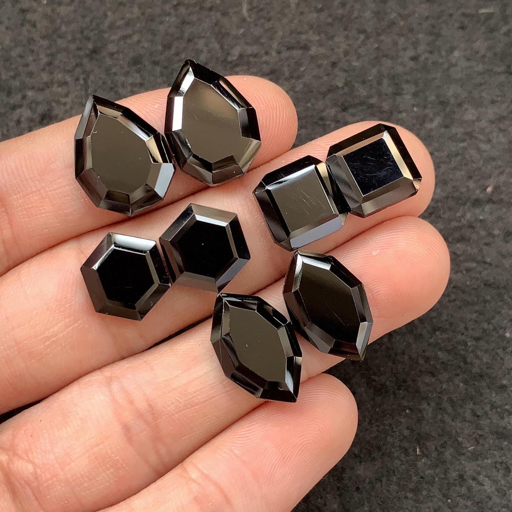 Black Spinel Gemstone Natural Black Spinel Step Cut Pair Mix Shape Gemstone 10-17 MM 4 Pair High Quality Wholesalegems SM23887