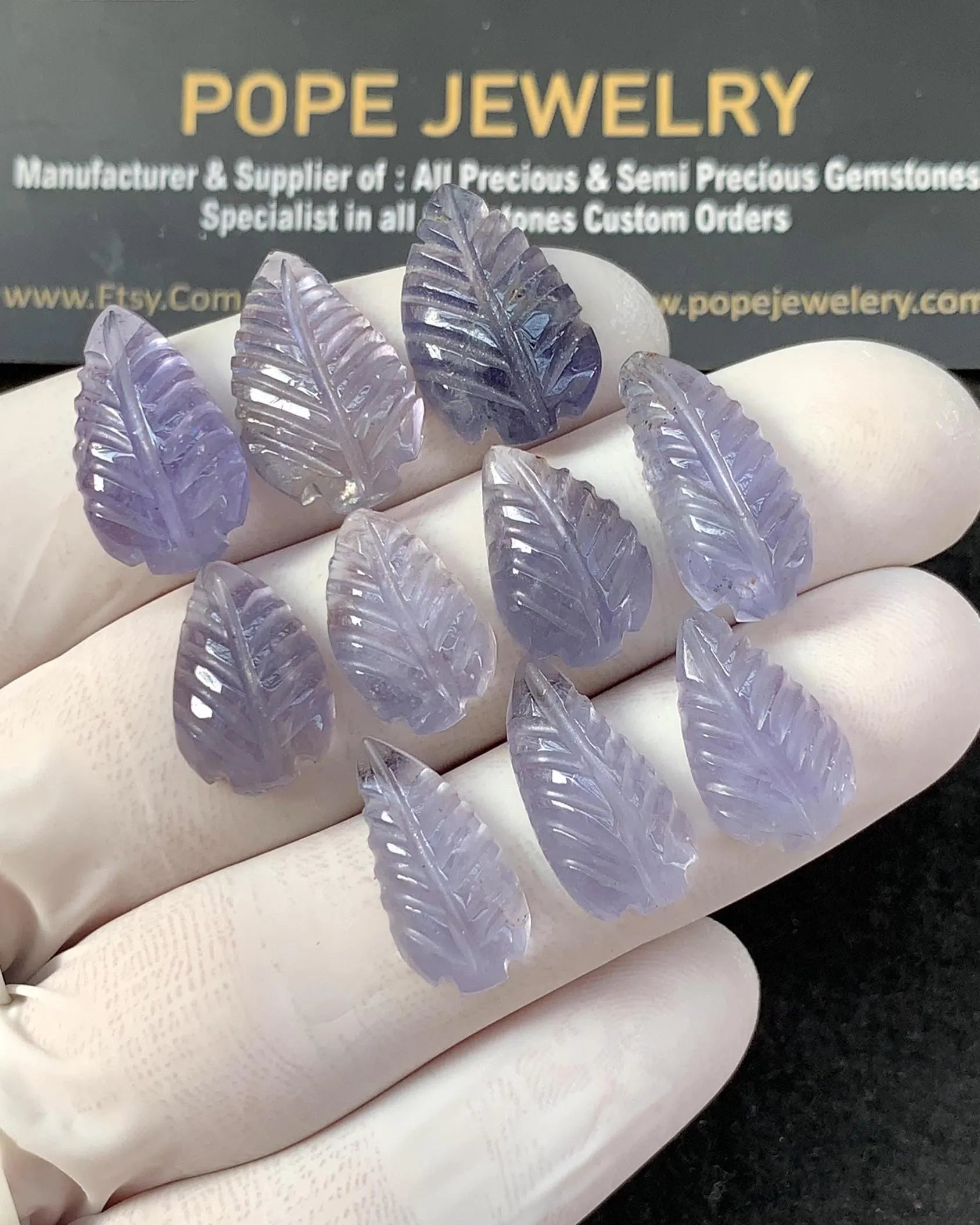 Natural Iolite Hand Carved Leaf Shape Cabochon High Quality Loose Gemstones For Jewelry Making 15-19 MM Size 10 Pcs SM23315