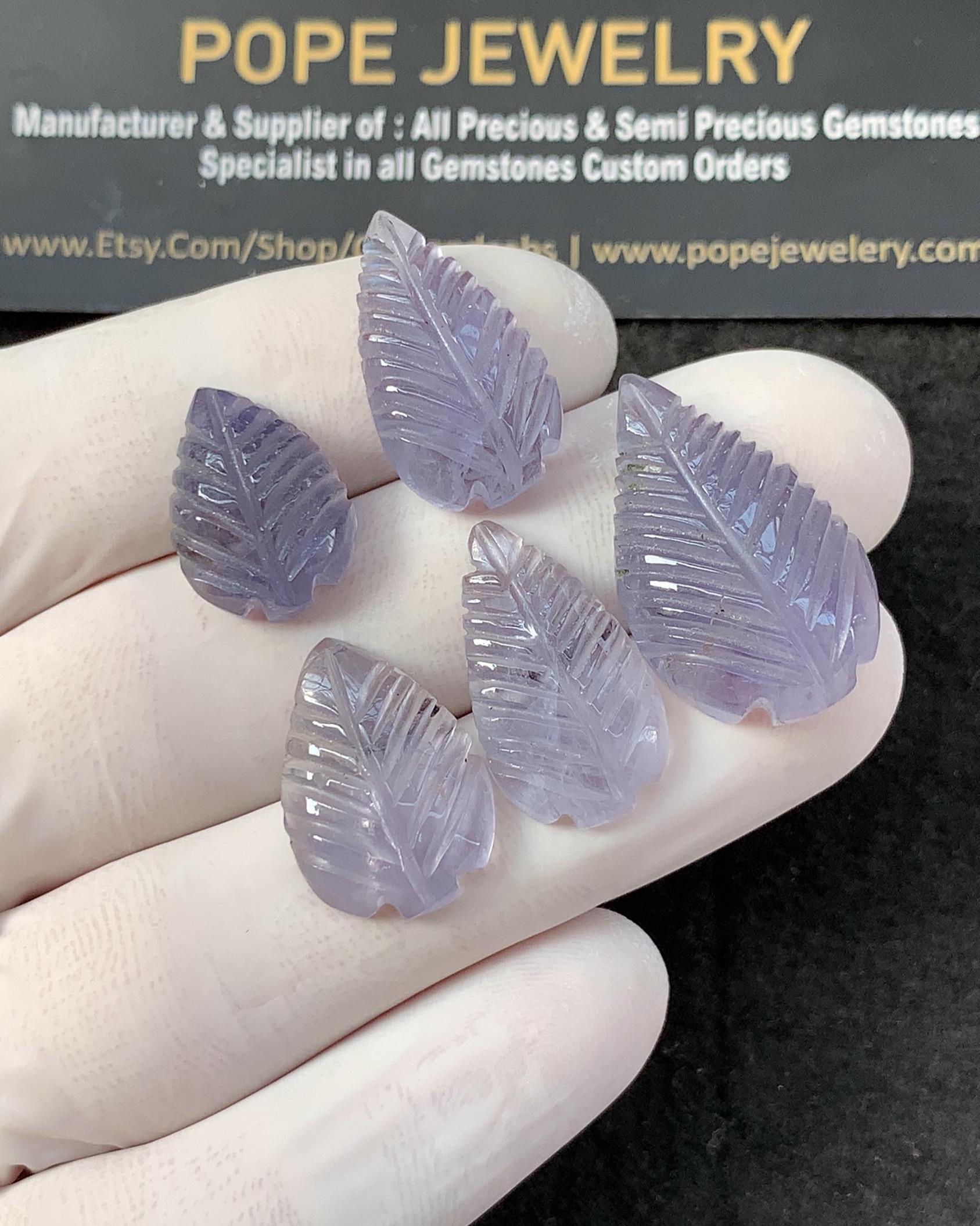 Natural Iolite Hand Carved Leaf Shape Cabochon High Quality Loose Gemstones For Jewelry Making 16-25 MM Size 5 Pcs SM23314
