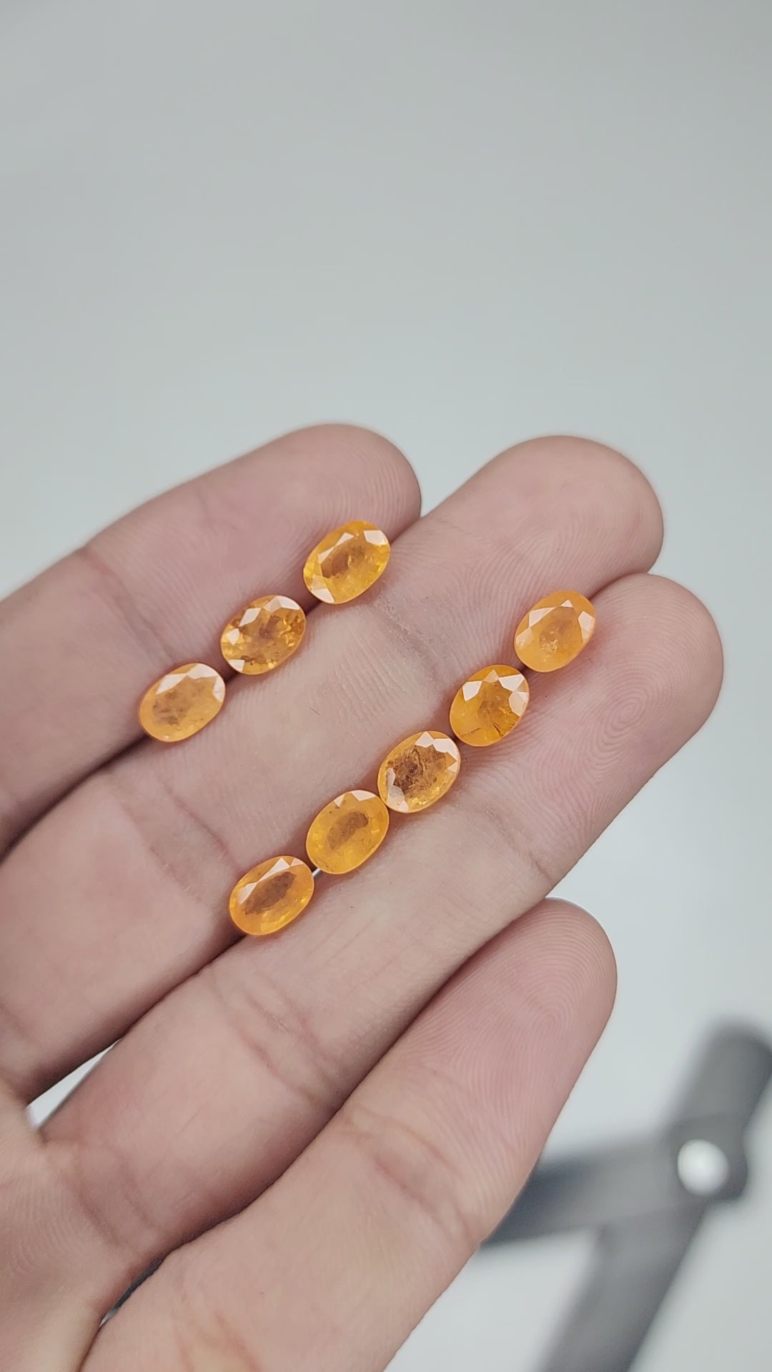 Natural Spessartine Garnet Gemstone Faceted Cut Oval Shape High Quality Loose Gemstones For Jewelry Making 7x5 MM Size 8 Pcs V5236