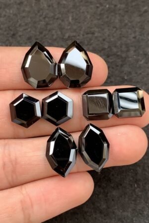 Black Spinel Gemstone Natural Black Spinel Step Cut Pair Mix Shape Gemstone 10-17 MM 4 Pair High Quality Wholesale gems SM23887