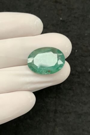 Natural Emerald green Kyanite Gemstone Faceted Cut Oval Shape 20x15x5 MM 1 Pcs Emerald Green Kyanite High Quality Gemstone Wholesale gems SM24132