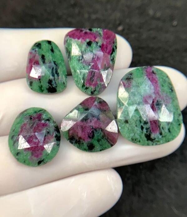Natural Ruby Zoisite Gemstone Rose Cut Fancy Shape High Quality Loos Gemstone Cabochon For Jewelry Making 17-24 MM Size 5 Pcs SM24247