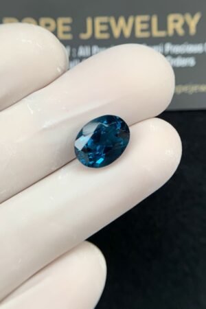 Natural London Blue Topaz Gemstone Faceted Cut Oval Shape High Quality Loose Gemstones For Jewelry Making 11x8x6 MM Size 1 Pcs SM24355