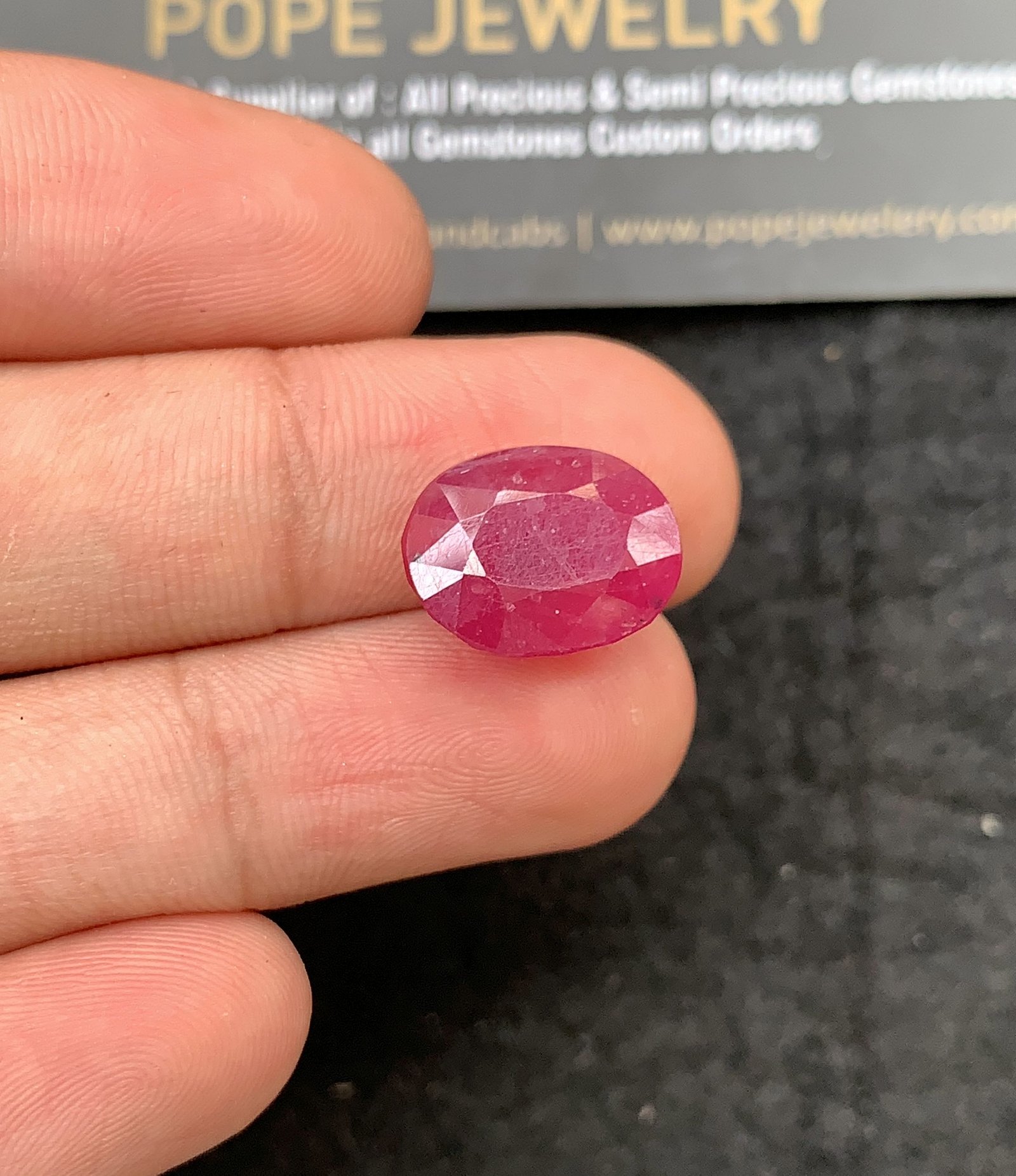 Natural Thailand Pink Sapphire Gemstone Faceted Cut Oval Shape High Quality Loose Gemstones For Jewelry Making 14x11x8 MM Size SM24646