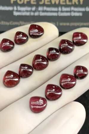 Natural Garnet Gemstone Smooth Heart Shape Cabochon High Quality Loose Gemstones For Jewelry Making 7-8 MM Size 13 Pcs SM24613
