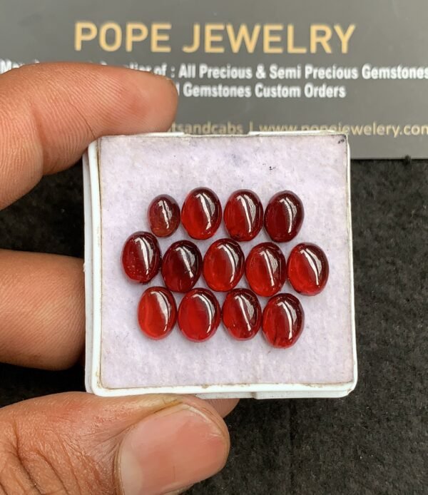 Natural Garnet Gemstone Smooth Oval Shape Cabochon High Quality Loose Gemstones For Jewelry Making 7-8 MM Size 13 Pcs V3348
