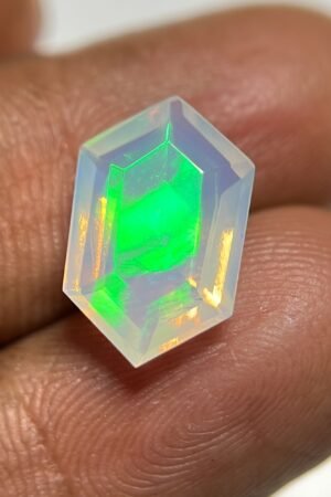 Natural Ethiopian Opal Gemstone Faceted Cut Hexagon Shape High Quality Loose Gemstones For Jewelry Making 14x9x5 MM Size SM24908