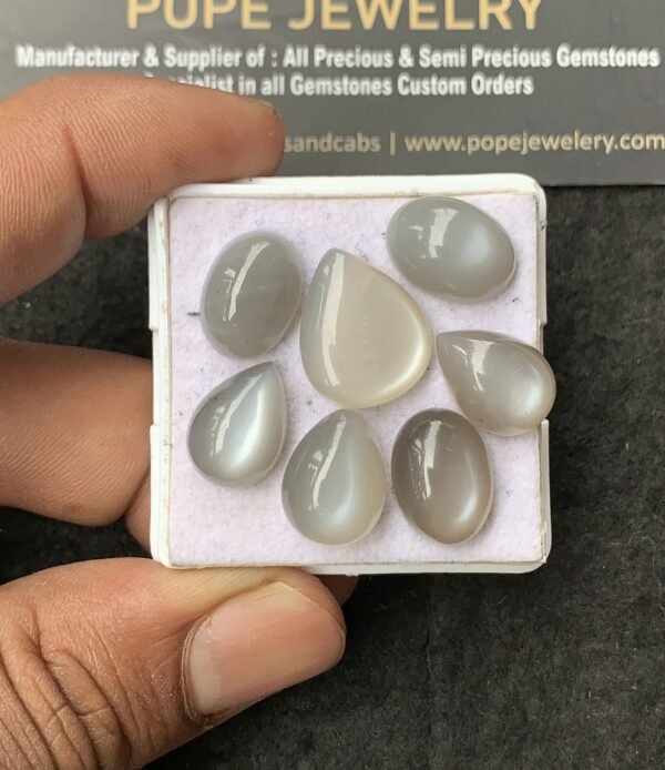Natural Gray Moonstone Gemstone Smooth Mix Cabochon High Quality Loose Gemstones For Jewelry Making 14-17 MM Size 7 Pcs V3034