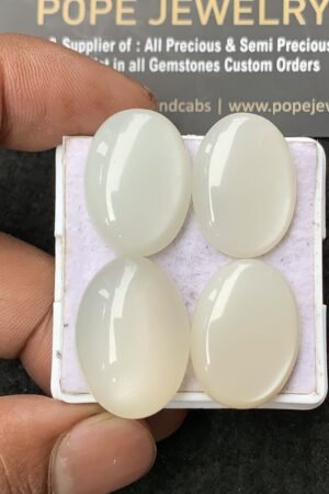 Natural White Moonstone Gemstone Smooth Oval Shape Cabochon High Quality Loose Gemstones For Jewelry Making 22-24 MM Size 4 Pcs V3056