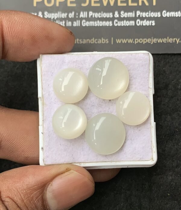 Natural White Moonstone Gemstone Smooth Round Shape Cabochon High Quality Loose Gemstones For Jewelry Making 12-14 MM Size 5 Pcs V3057