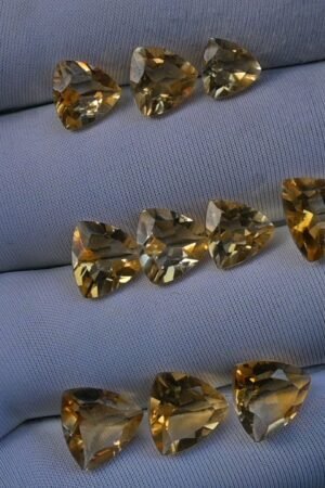 Natural Citrine Gemstone Faceted Cut Trillion Shape High Quality Loose Gemstones For Jewelry Making 7-10 MM Size 10 Pcs V3749