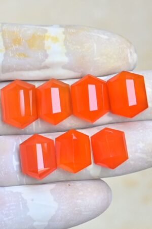 Natural Carnelian Gemstone Step Cut Hexagon Shape Cabochon High Quality Loose Gemstones For Jewelry Making 14-17 MM Size 7 Pcs V3991