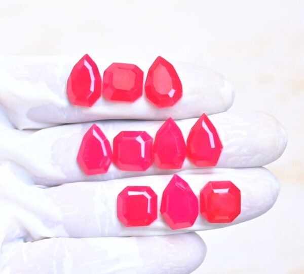 Natural Hot Pink Chalcedony Gemstone Step Cut Mix Shape Cabochon High Quality Loose Gemstones For Jewelry Making 12-16 MM Size 5 Pair V4031