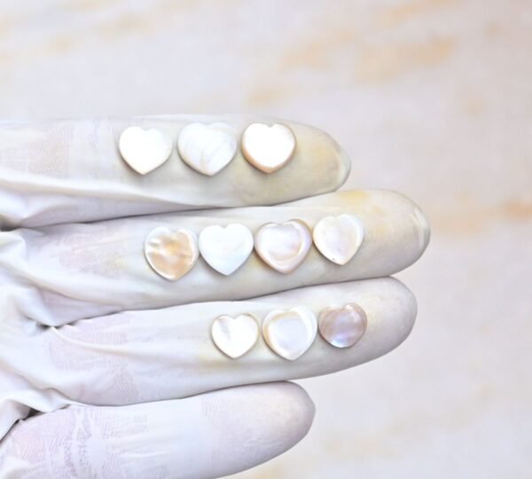 Natural Mother Of Pearl Gemstone Smooth Heart Shape Cabochon High Quality Loose Gemstones For Jewelry Making 9-10 MM Size 10 Pcs V4041