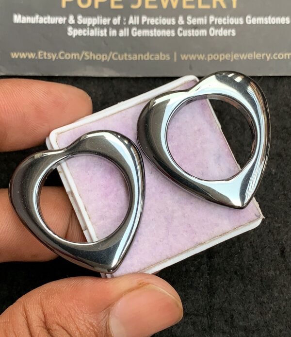 Natural Gun Metal Gemstone Smooth Heart Shape Cabochon High Quality Loose Gemstones For Jewelry Making 33 MM Size 2 Pcs V3537 - Image 2