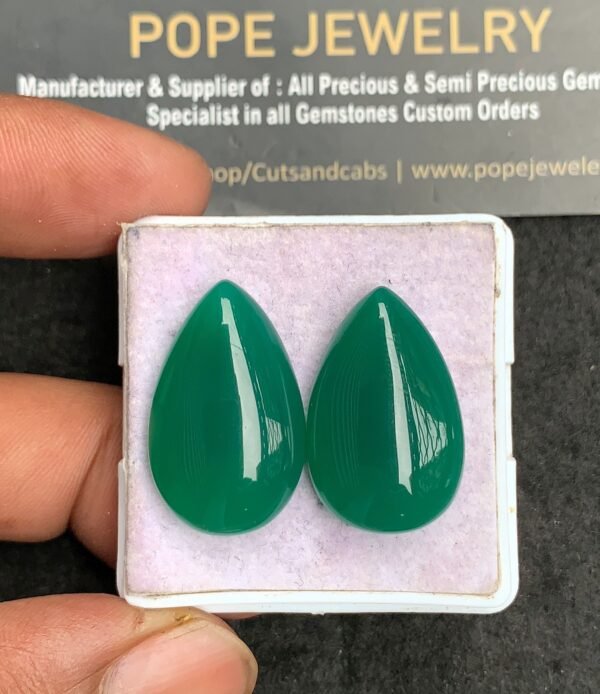 Natural Green Onyx Gemstone Smooth Pear Shape Cabochon High Quality Loose Gemstones For Jewelry Making 25-26 MM Size 2 Pcs V3599