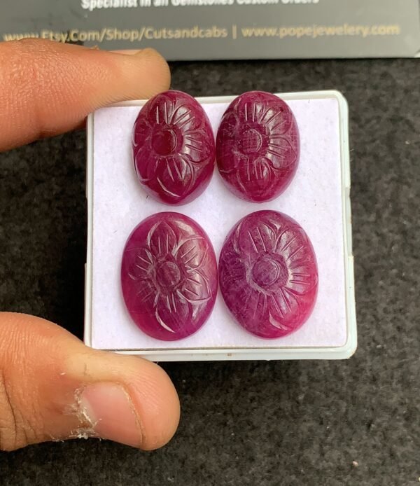 Natural Ruby Gemstone Hand Carved Oval Shape Cabochon High Quality Loose Gemstones For Jewelry Making 18-20 MM Size 2 Pair V4344