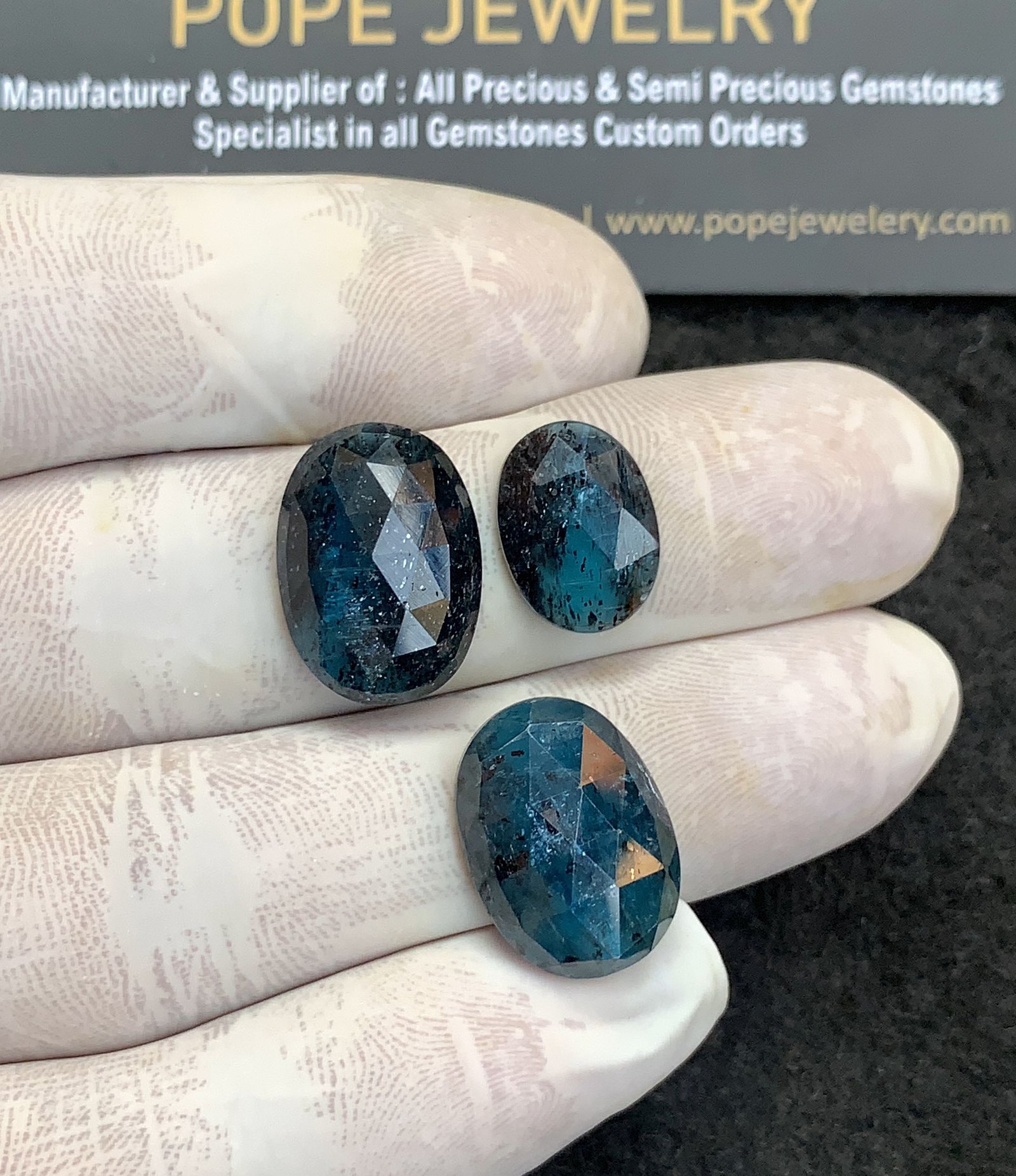 Natural Teal Green Kyanite Gemstone Rose Cut Oval Shape Cabochon High Quality Loose Gemstones For Jewelry Making 14-18 MM Size 3 Pcs V4383