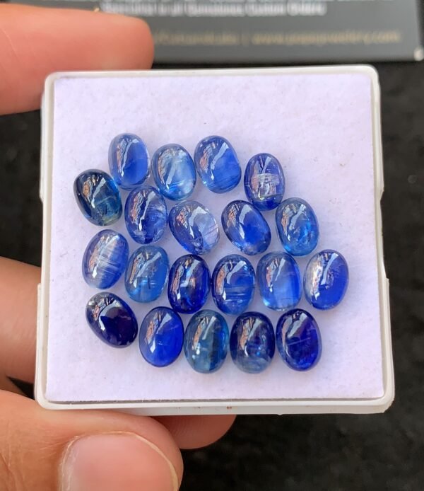Natural Blue Kyanite Gemstone Smooth Oval Shape Cabochon High Quality Loose Gemstones For Jewelry Making 7x5 MM Size 20 Pcs V4276