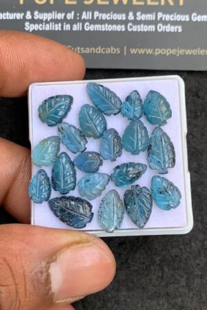 Natural Teal Green Kyanite Gemstone Hand Carved Leaf Shape Cabochon High Quality Loose Gemstones For Jewelry Making 8-12 MM Size 20 Pcs V4396