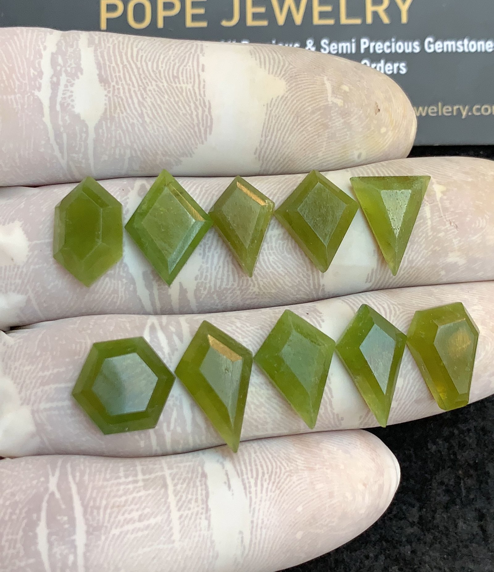 Natural Vesuvianite Gemstone Step Cut Mix Shape Cabochon High Quality Loose Gemstones For Jewelry Making 11-16 MM Size 10 Pcs V4418