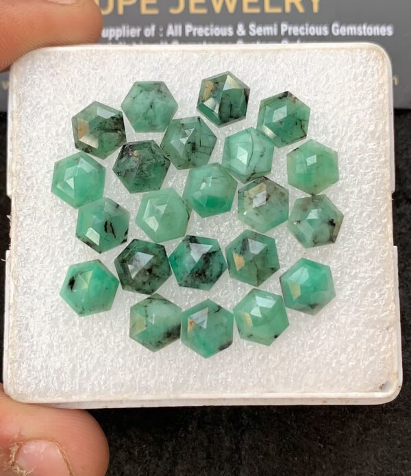 Natural Emerald Gemstone Rose Cut Hexagon Shape Cabochon High Quality Loose Gemstones For Jewelry Making 9 MM Size 22 Pcs V4285