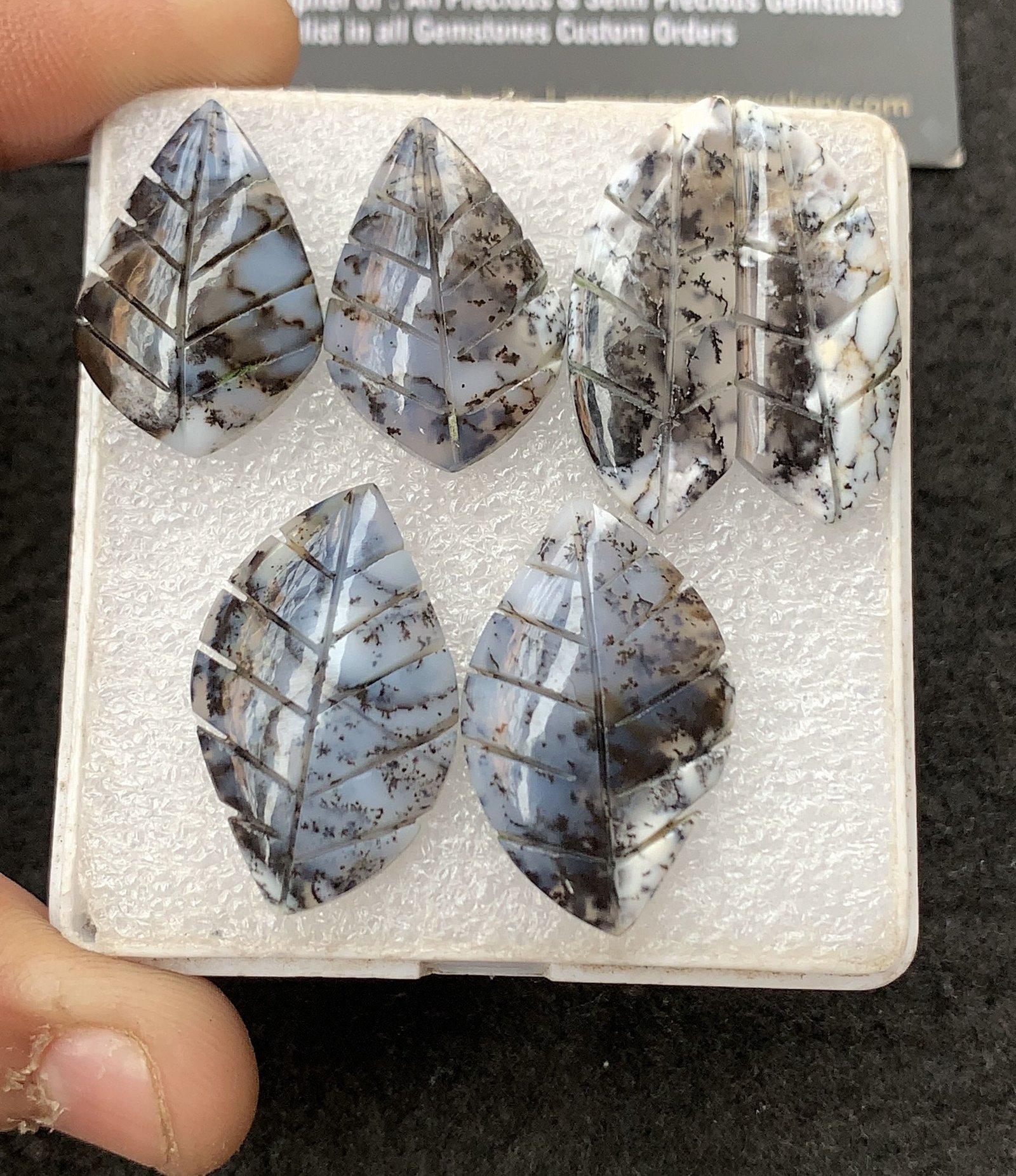 Natural Dendrite Agate Gemstone Hand Carved Leaf Shape Cabochon High Quality Loose Gemstones For Jewelry Making 25-31 MM Size 3 Pair V4317
