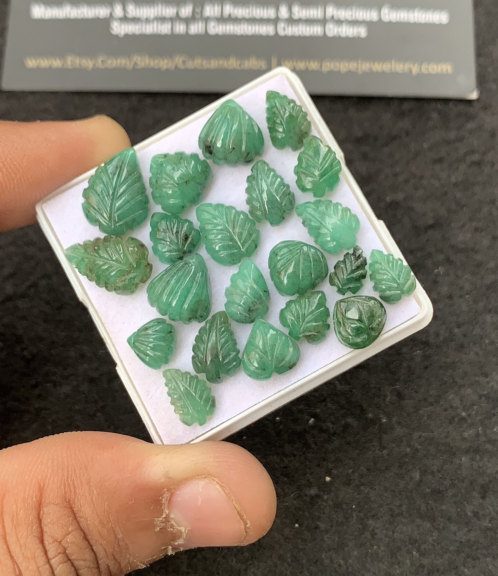 Natural Emerald Gemstone Hand Carved Leaf Shape Cabochon High Quality Loose Gemstones For Jewelry Making 7-12 MM Size 21 Pcs V4320 - Image 2